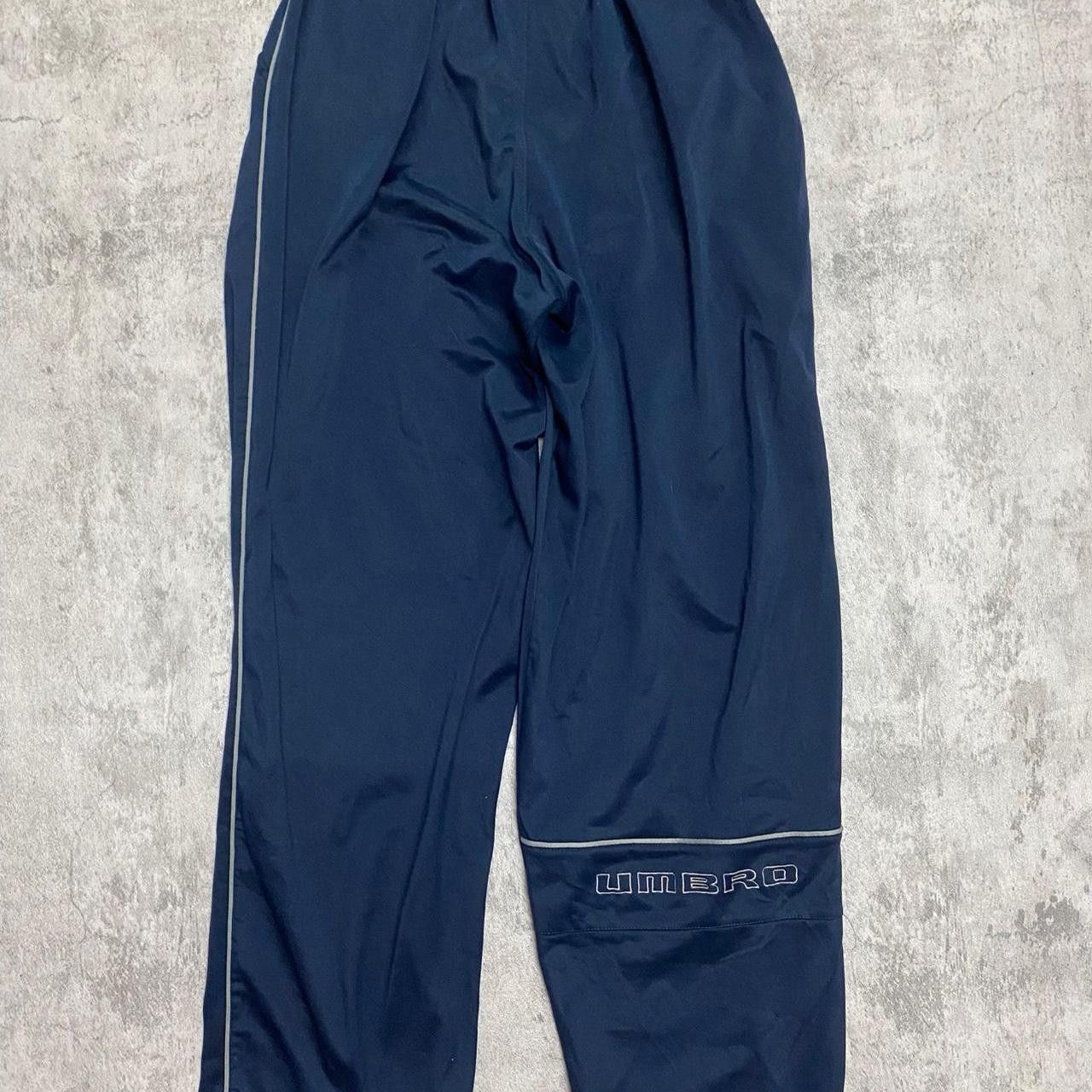 Umbro Navy Umbro Sweatpants Baggy Vintage y2k 2000s rap hip hop Size US 36 / EU 52 - 2 Thumbnail