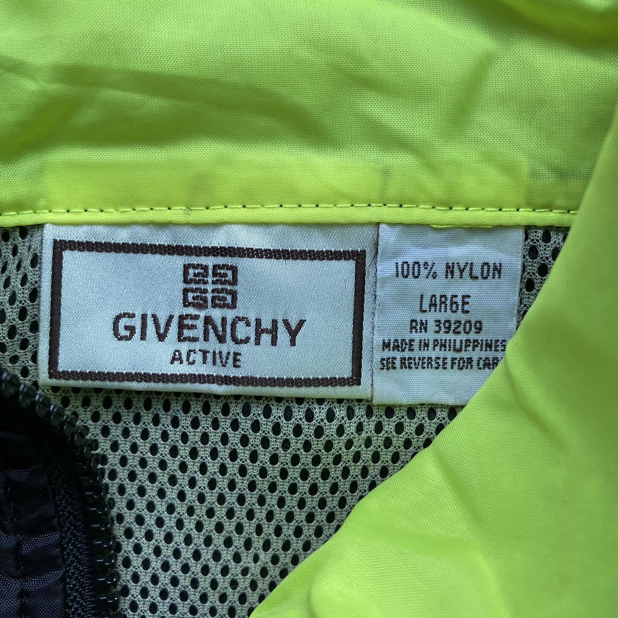 Givenchy Vintage Givenchy Active Windbreaker Size L / US 10 / IT 46 - 5 Thumbnail
