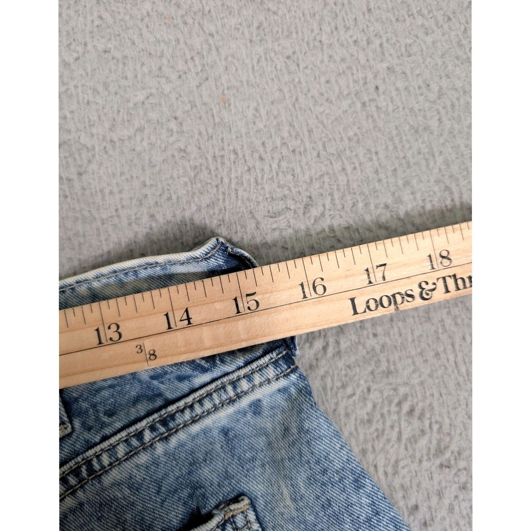 Von Dutch VINTAGE? No. Von Dutch Tie Front Wide Leg Jeans Womens 7 Light Wash Denim Patch Logo Y2K New Size 28" / US 6 / IT 42 - 6 Thumbnail