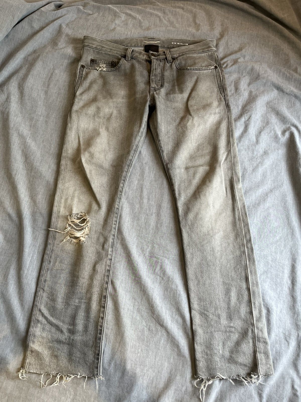Saint Laurent Paris Saint laurent paris d18 ss18 Size US 30 / EU 46 - 1 Thumbnail