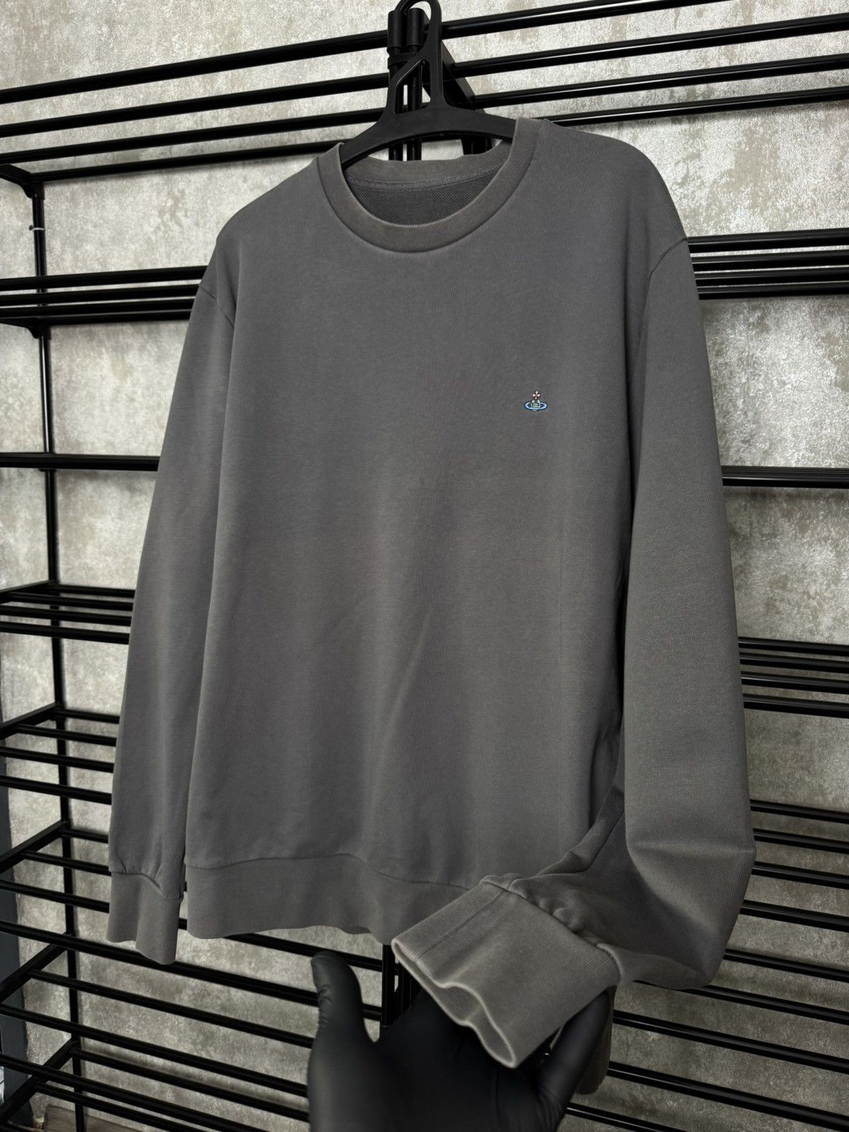 Vivienne Westwood Vintage Rare Vivienne Westwood Fade Sweatshirt Size US XL / EU 56 / 4 - 6 Thumbnail