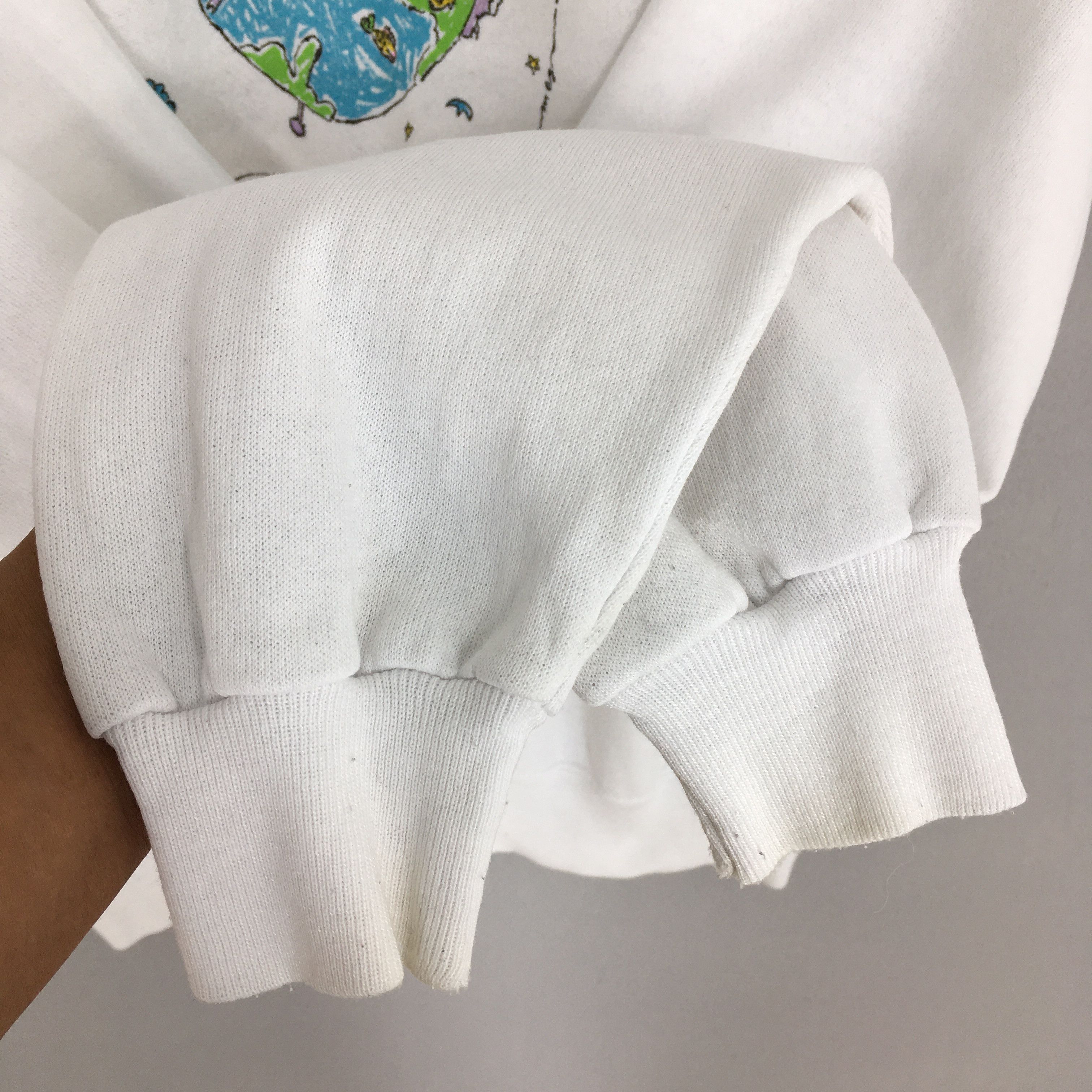 Hanes × Vintage Vintage 1990s Save The World White Sweatshirt XLarge Size US XL / EU 56 / 4 - 4 Thumbnail