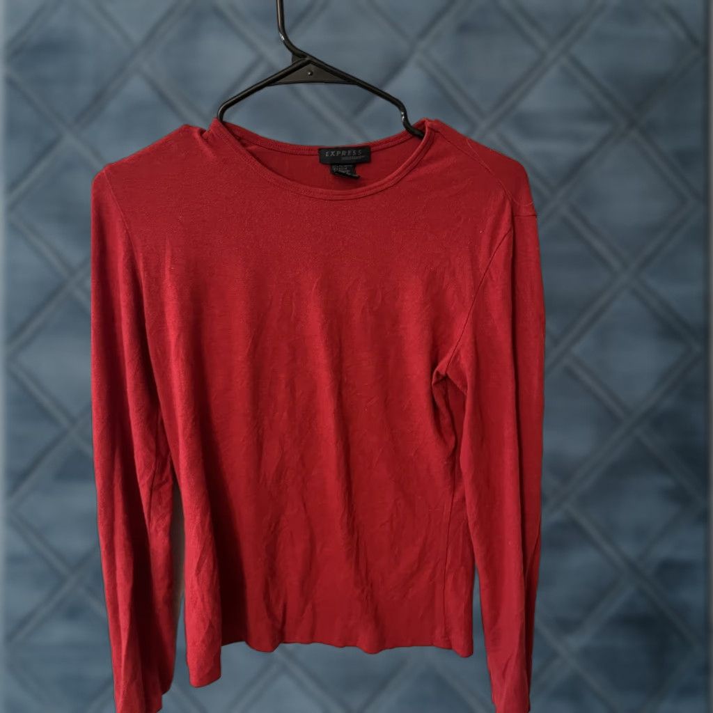 Express VINTAGE Express Red Long Sleeve T-Shirt WOMEN L Size Express 90s 00s Style Shirt Womens Size L / US 10 / IT 46 - 1 Thumbnail