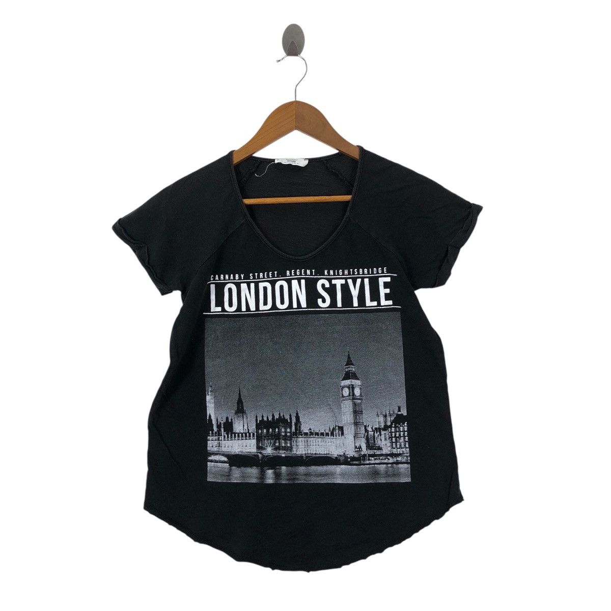 Mango MANGO Photoprint London Style T-Shirt Woman Size S / US 4 / IT 40 - 1 Thumbnail