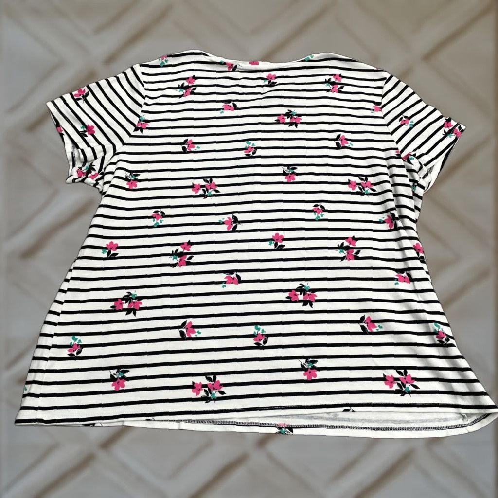 Croft & Barrow Croft & Barrow T-Shirt Womens P2XL Multicolor Striped Floral Casual Short Sleeve Knit Cotton Basic Tee Size XXL / US 16-18 / IT 52-54 - 1 Thumbnail