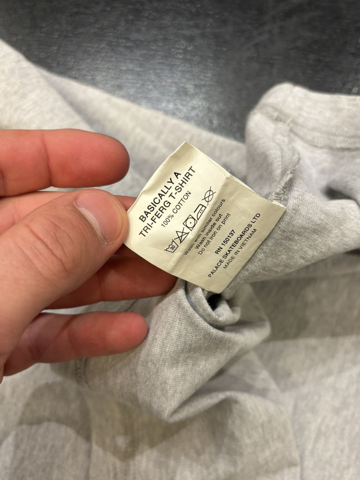 Palace Palace Basically A Tri Ferg Tee Size US L / EU 52-54 / 3 - 5 Thumbnail