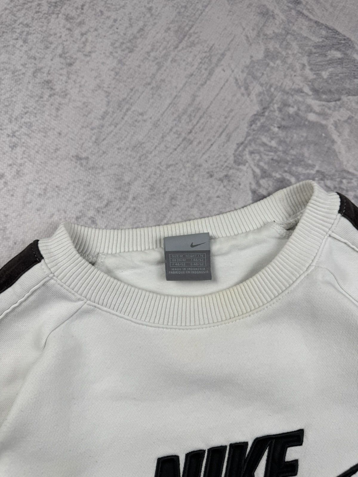 Nike × Vintage NIKE VINTAGE CENTER LOGO OVERSIZE BOXY SWEATSHIRT Size US M / EU 48-50 / 2 - 4 Thumbnail