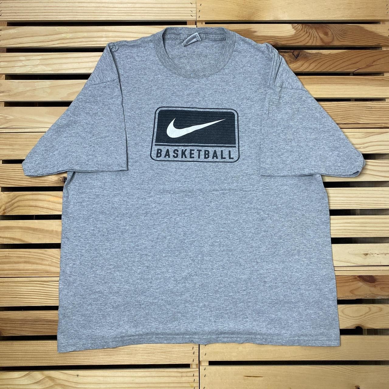 Nike Vintage Nike Gray Basketball Tee Size Large Size US L / EU 52-54 / 3 - 1 Thumbnail