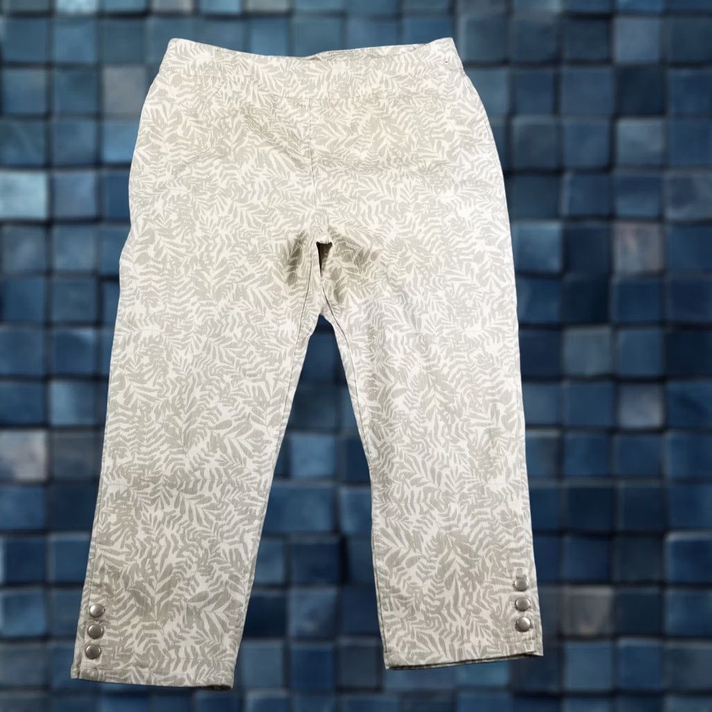 Soft Surroundings SOFT SURROUNDINGS Crop Denim Jeans 34X22 Ivory Leaves Stretch Jeans Womens 90s? Size 24" / US 00 / IT 34 - 1 Thumbnail
