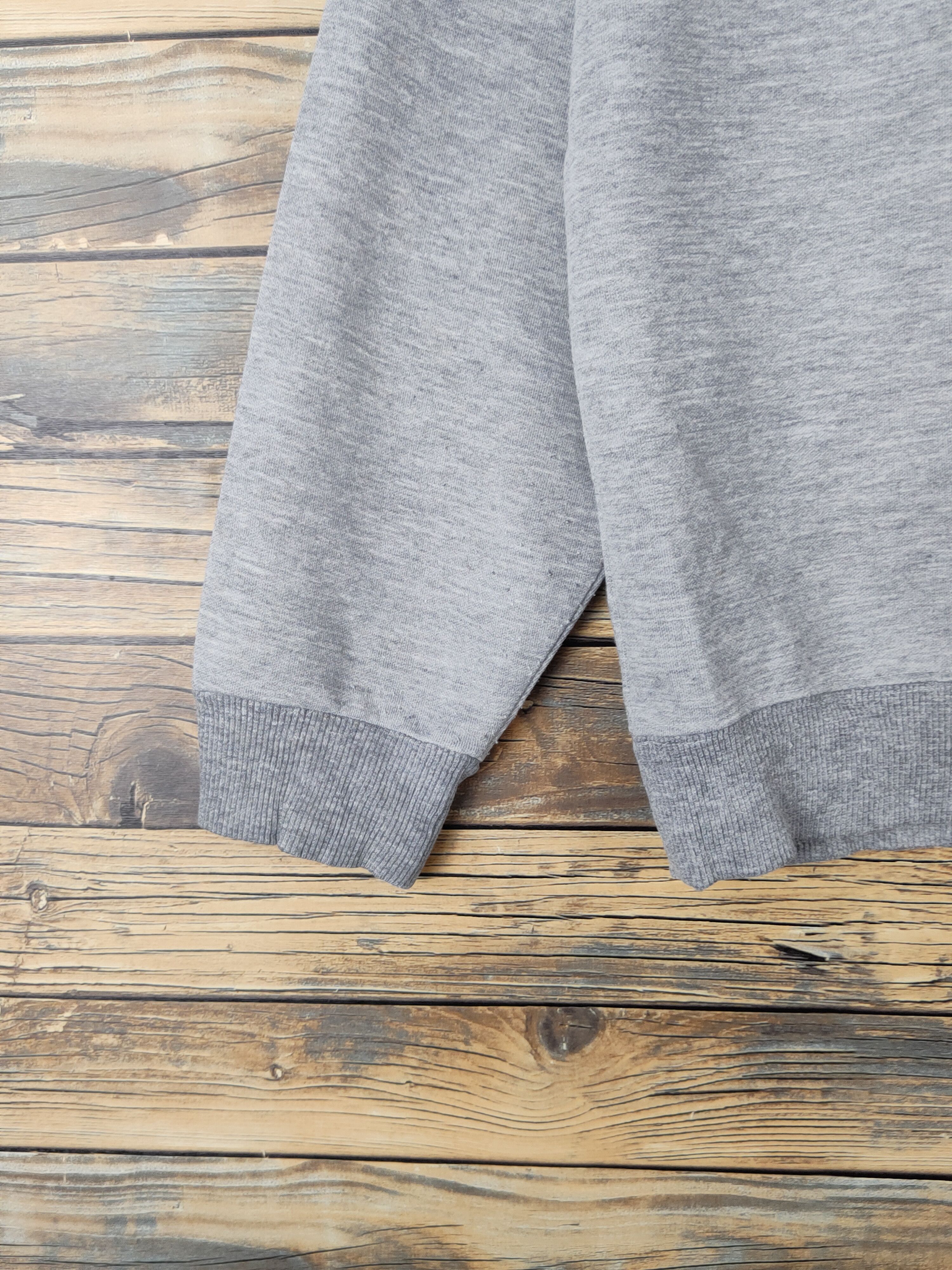 Japanese Brand Playboy vintage big logo Gray Sweatshirts #W1373 Size US L / EU 52-54 / 3 - 5 Thumbnail