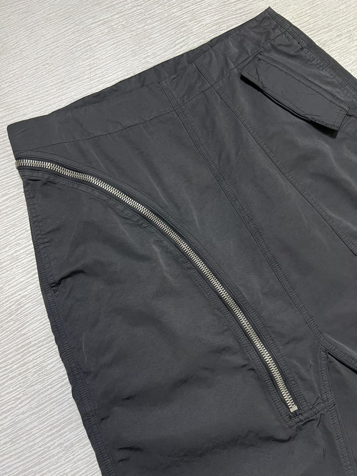 Rick Owens Rick Owens Drkshdw - SS16 “Cyclops” - Aircut Pod Shorts Size US 32 / EU 48 - 6 Thumbnail