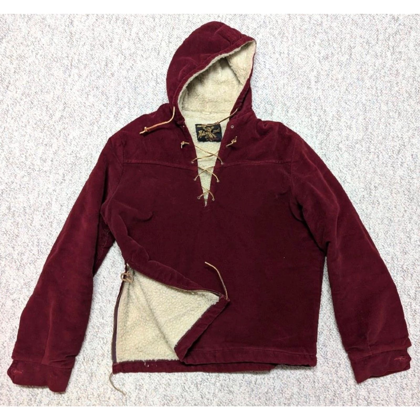 Velvet VINTAGE velvet smock jacket Shirt M Burgundy Mens 42 in Velour Hooded Tie Zip front 1950s 60s Westerm boho hippie Size US M / EU 48-50 / 2 - 4 Thumbnail