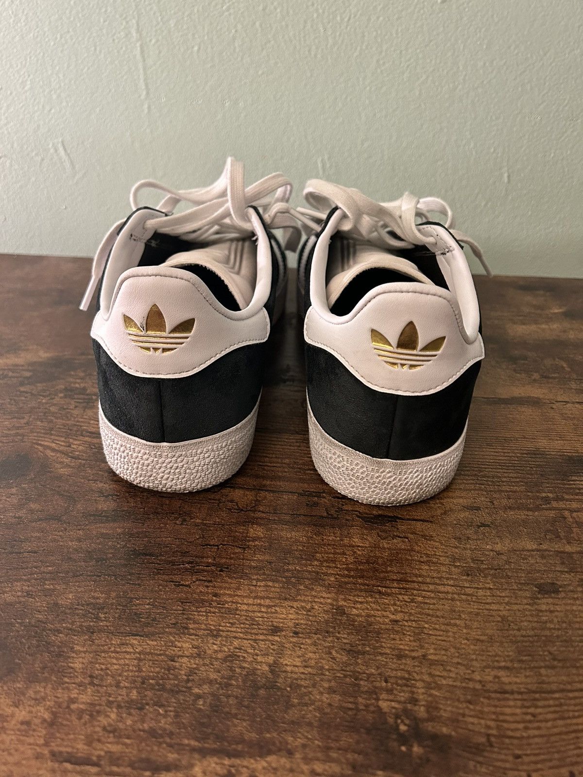 Adidas Adidas Gazelle Size US 8.5 / EU 41-42 - 2 Thumbnail