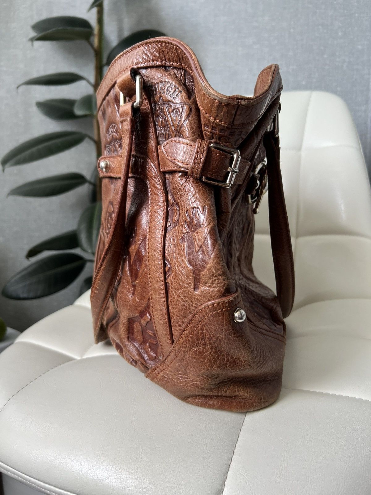 Gucci × Vintage Vintage Gucci Jockey Brown Embossed Leather Horsebit Bag Size ONE SIZE - 15 Thumbnail