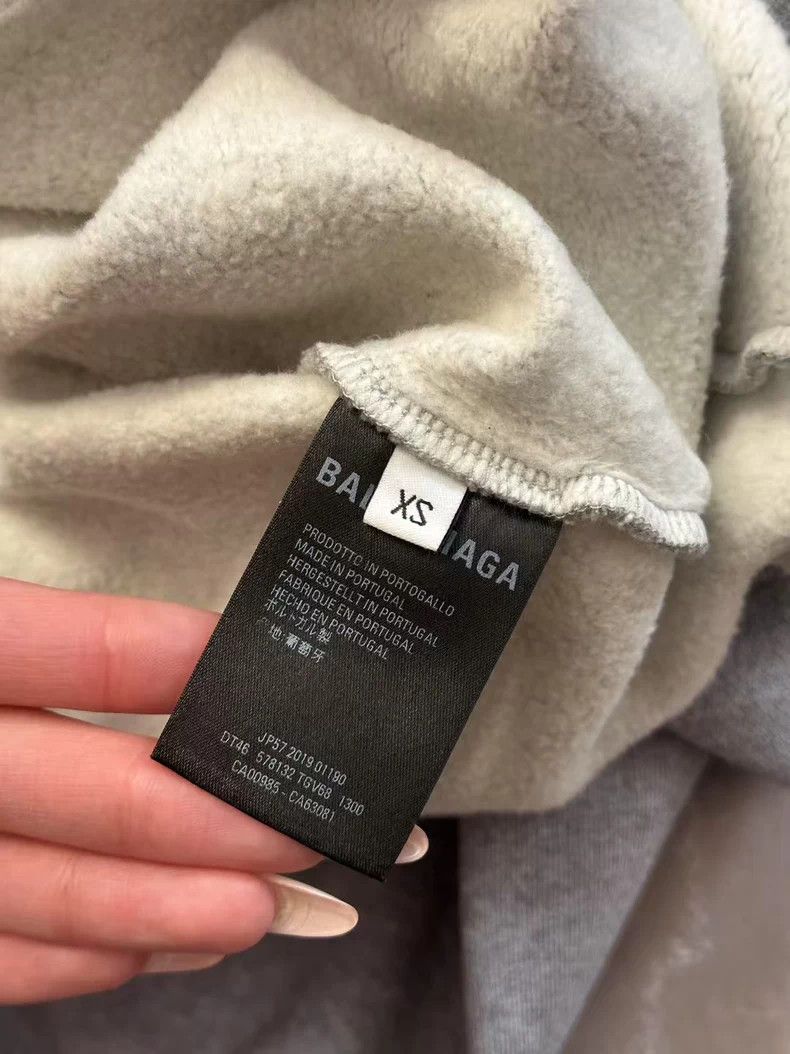 Balenciaga Balenciaga Gray Wheat Crown Sweater Size US XS / EU 42 / 0 - 3 Thumbnail