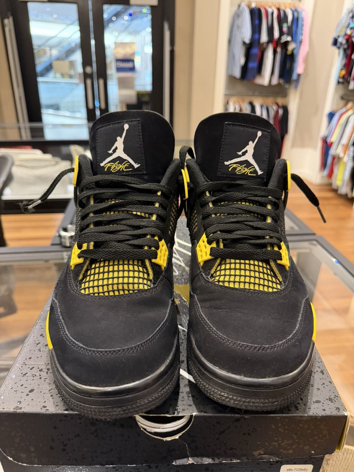Jordan Brand Jordan 4 Retro ‘Thunder (2023)’ Size US 11 / EU 44 - 5 Thumbnail