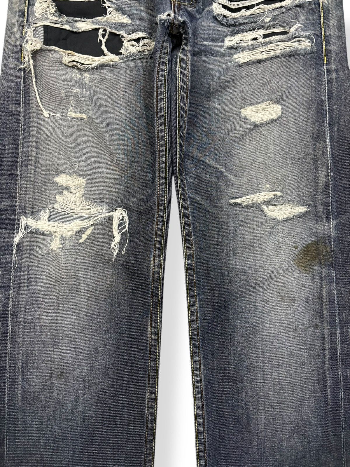 Evisu Vintage 2000s Evisu Ramen Heavy Distressed Grunge Jeans Size US 31 - 6 Thumbnail