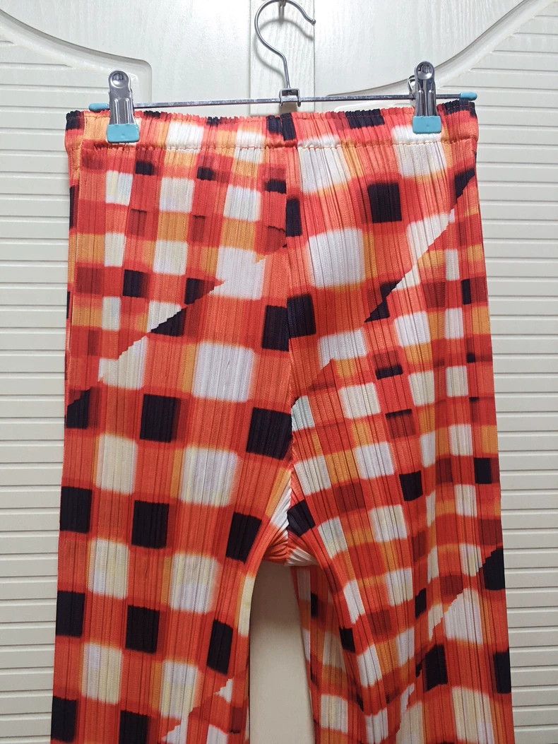 Issey Miyake Issey Miyake size:5 Orange pleated straight-leg pants Size 31" - 6 Thumbnail