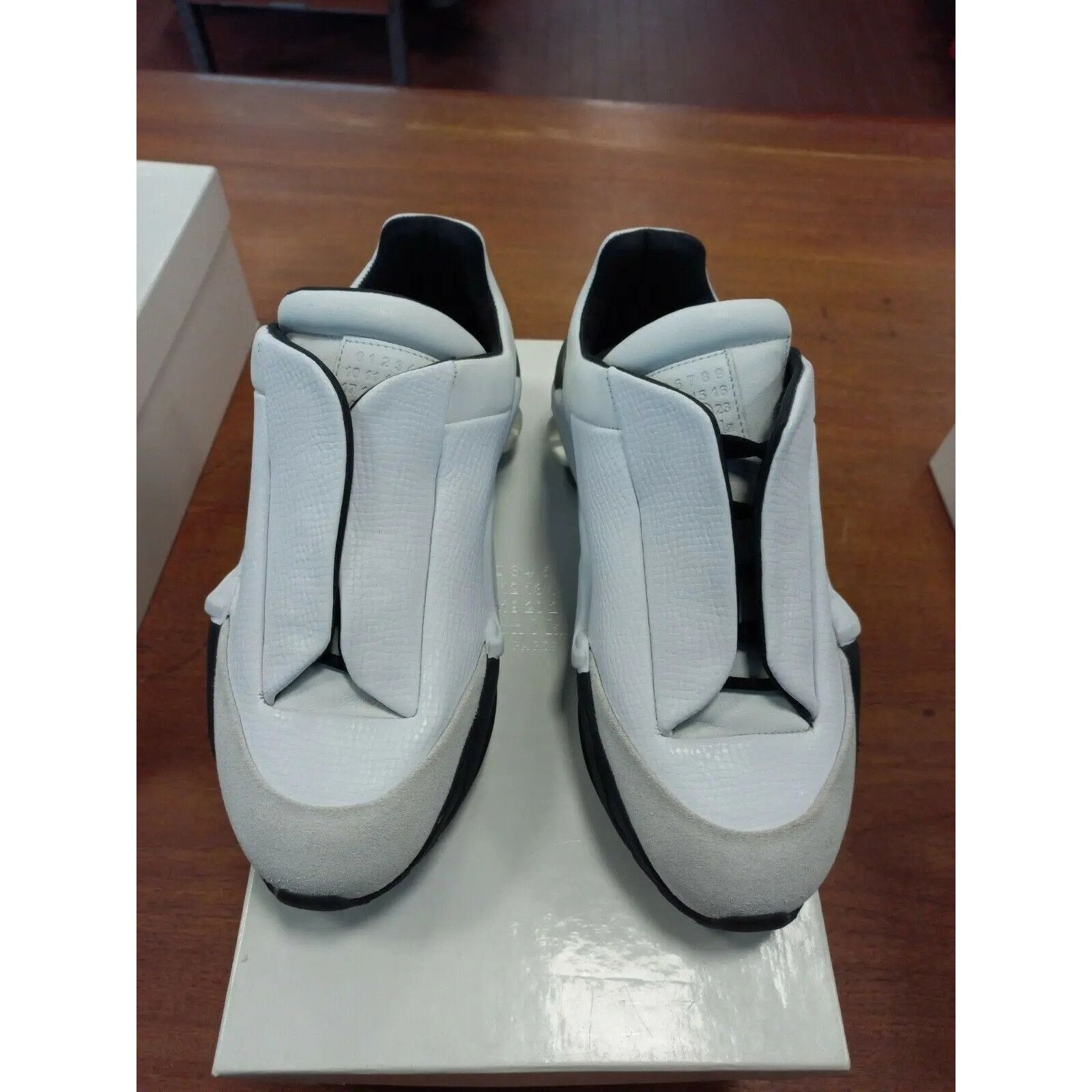 Maison Margiela o1rshd1 Sneakers S37WS0493 in White and Grey Size US 10 / EU 43 - 3 Thumbnail