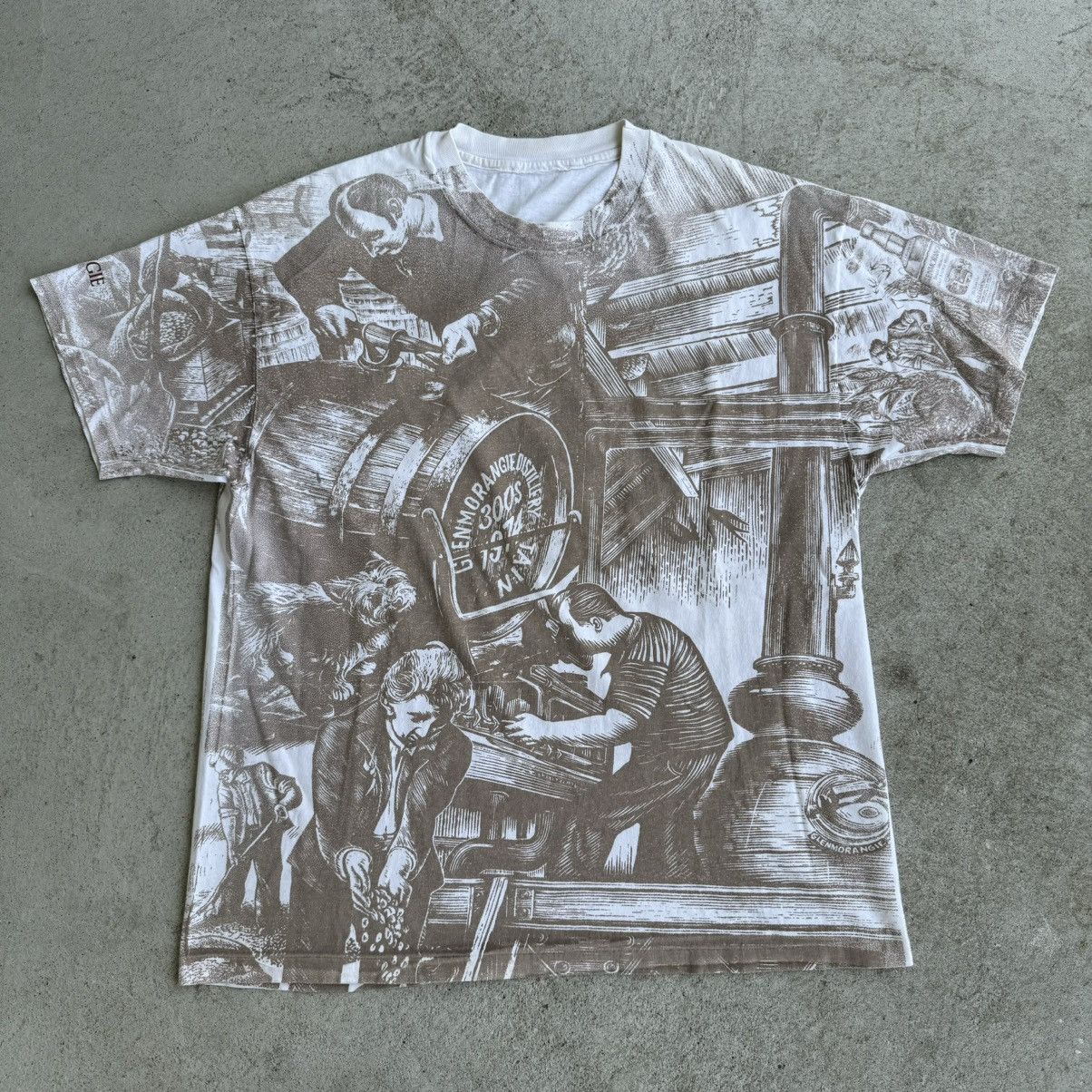 Vintage Vintage Glenmorangie Scotch Whiskey All Over Print T- Shirt Size US XL / EU 56 / 4 - 1 Thumbnail