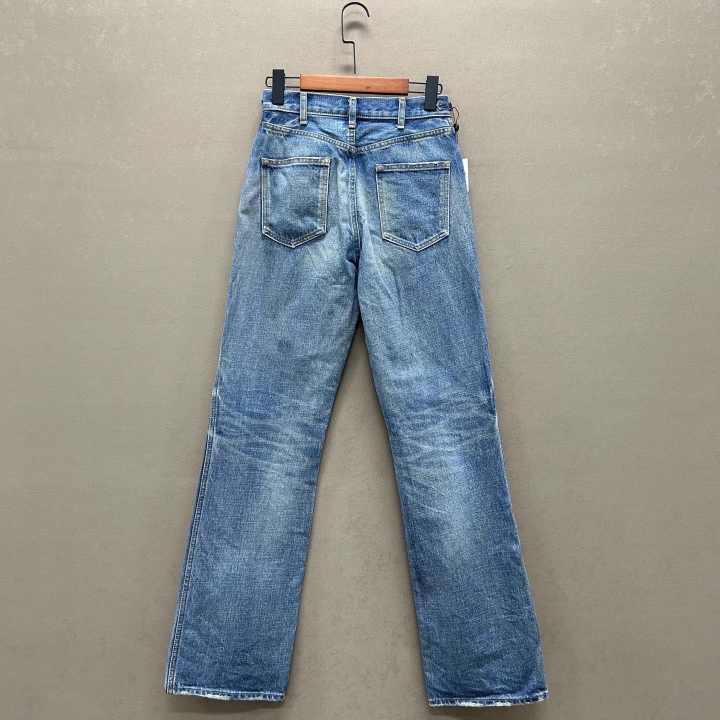 Celine Celine Triumph Arc Gold Buckle Jeans 27 99 New Size 27" / US 4 / IT 40 - 2 Thumbnail