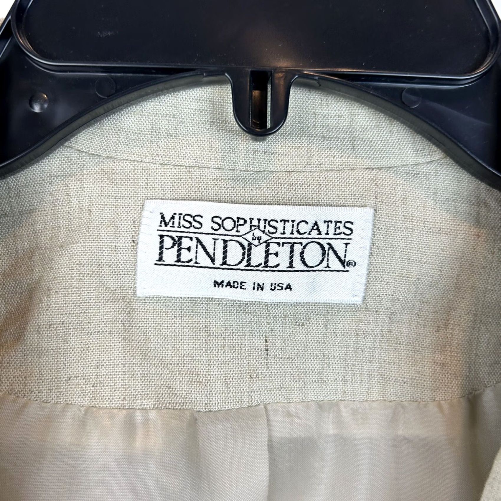 Pendleton Pendleton Blazer Womens M Ivory Linen Wool Lining Blazer USA Shoulder Pads Vintage No (Flaw) Size M / US 6-8 / IT 42-44 - 4 Thumbnail