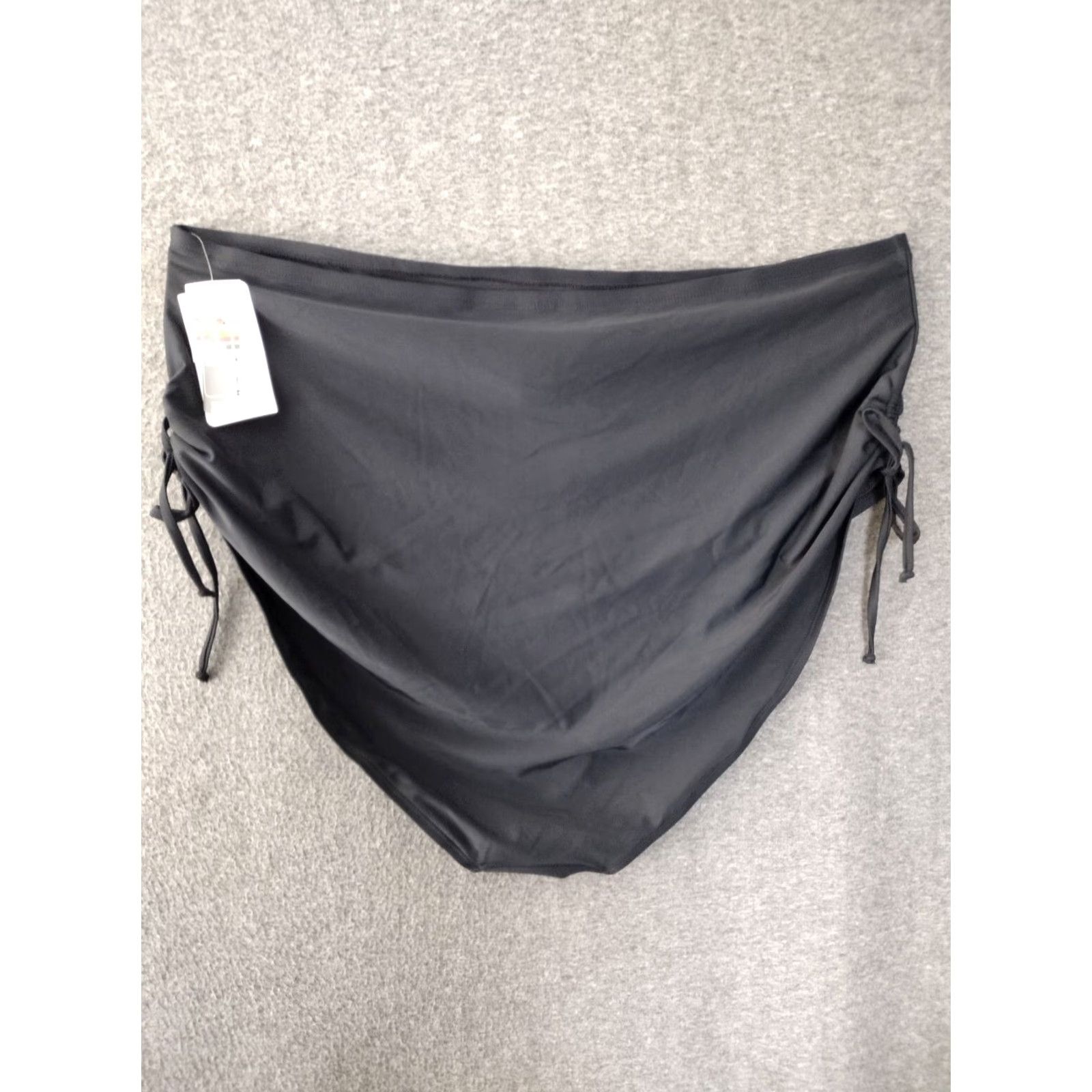 Vintage Terra & Sky Women's Plus Black High Waisted Swim Bottoms 5X Adjustable Ties Black Solid Beach 90s Mens Womens Girls Size 40" / US 18 - 2 Thumbnail
