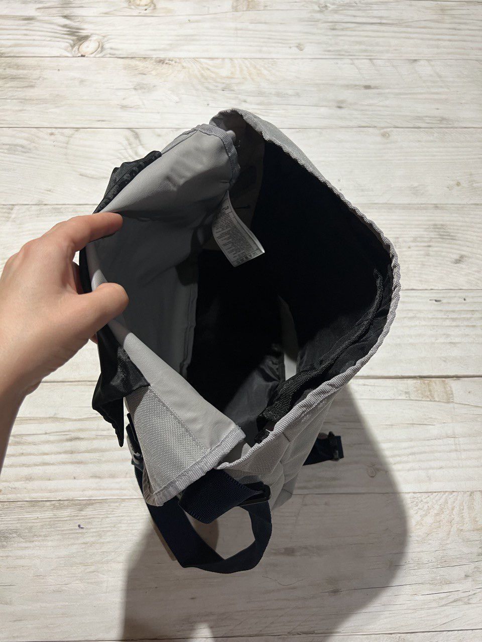 Nike Vintage Nike Messenger Bag Shoulders 90s Gorpcore Size ONE SIZE - 9 Thumbnail