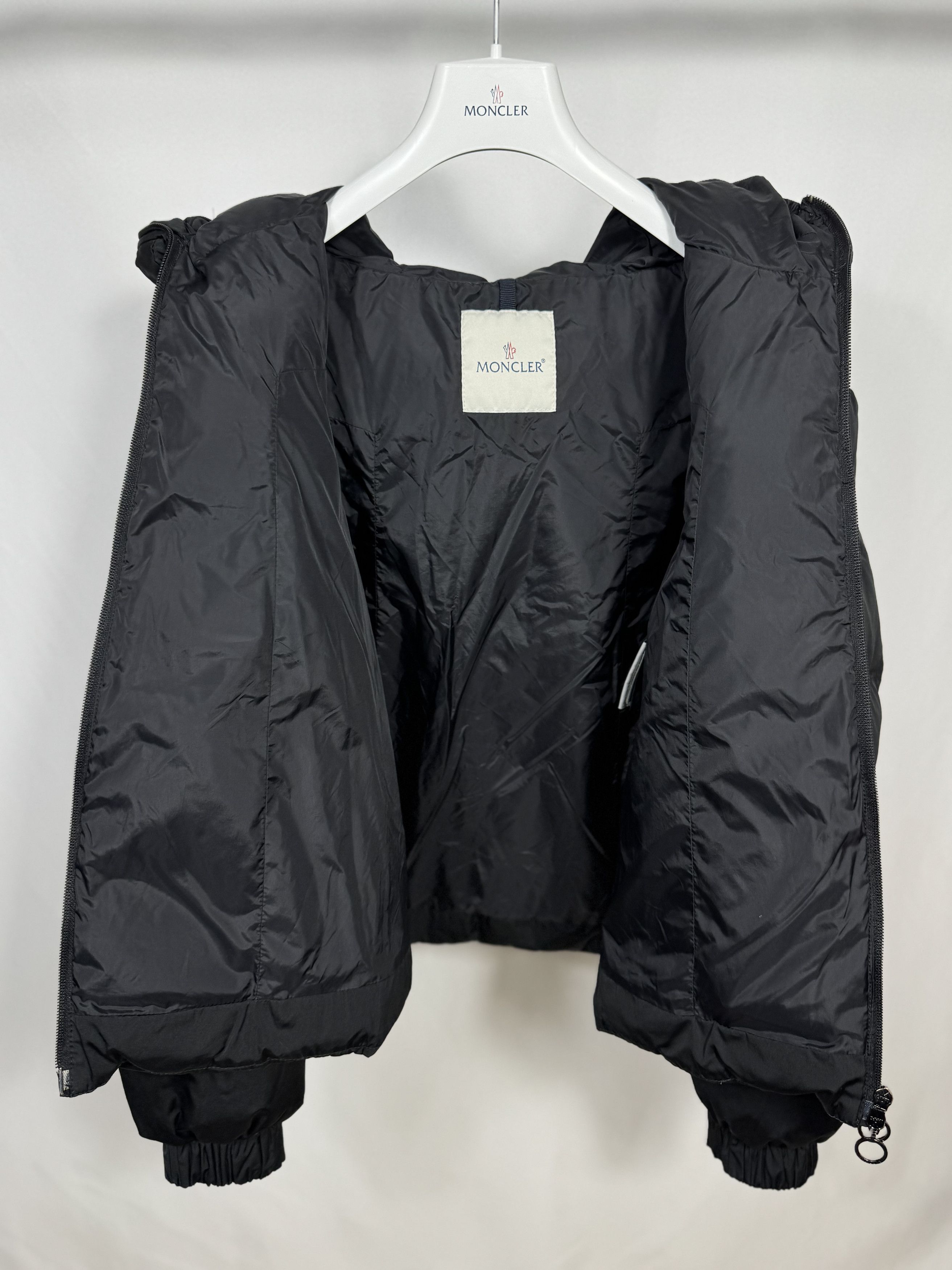 Moncler Moncler Damas Ladies Jacket Size L / US 10 / IT 46 - 5 Thumbnail