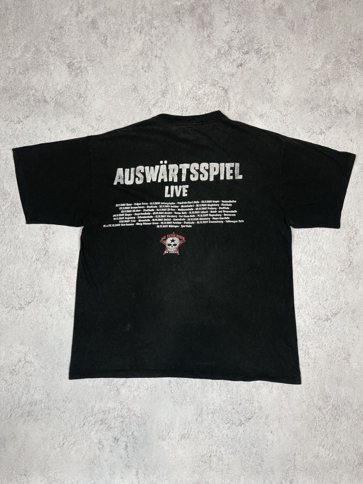 Band Tees Die Toten Hosen Vintage Faded T-shirt 00s Size US L / EU 52-54 / 3 - 3 Thumbnail