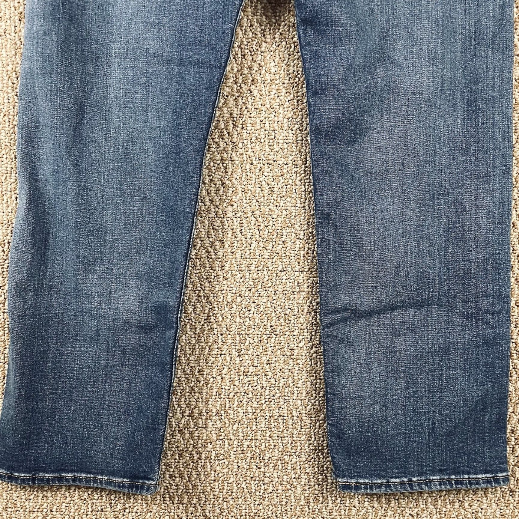 Levi's Levi's 501 Jeans Men's 36x30 Straight Button Fly Denim Blue Cotton Regular Cowboy USA 29in Inseam Mens Size US 36 / EU 52 - 7 Thumbnail