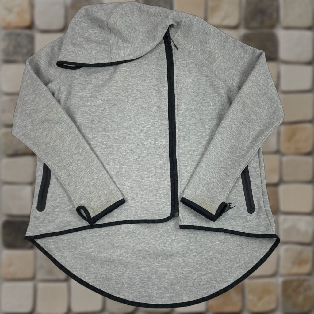 Nike Nike Hoodie Womens Large Gray Tech Fleece Asymmetric Cape Full Zip Size L / US 10 / IT 46 - 1 Thumbnail