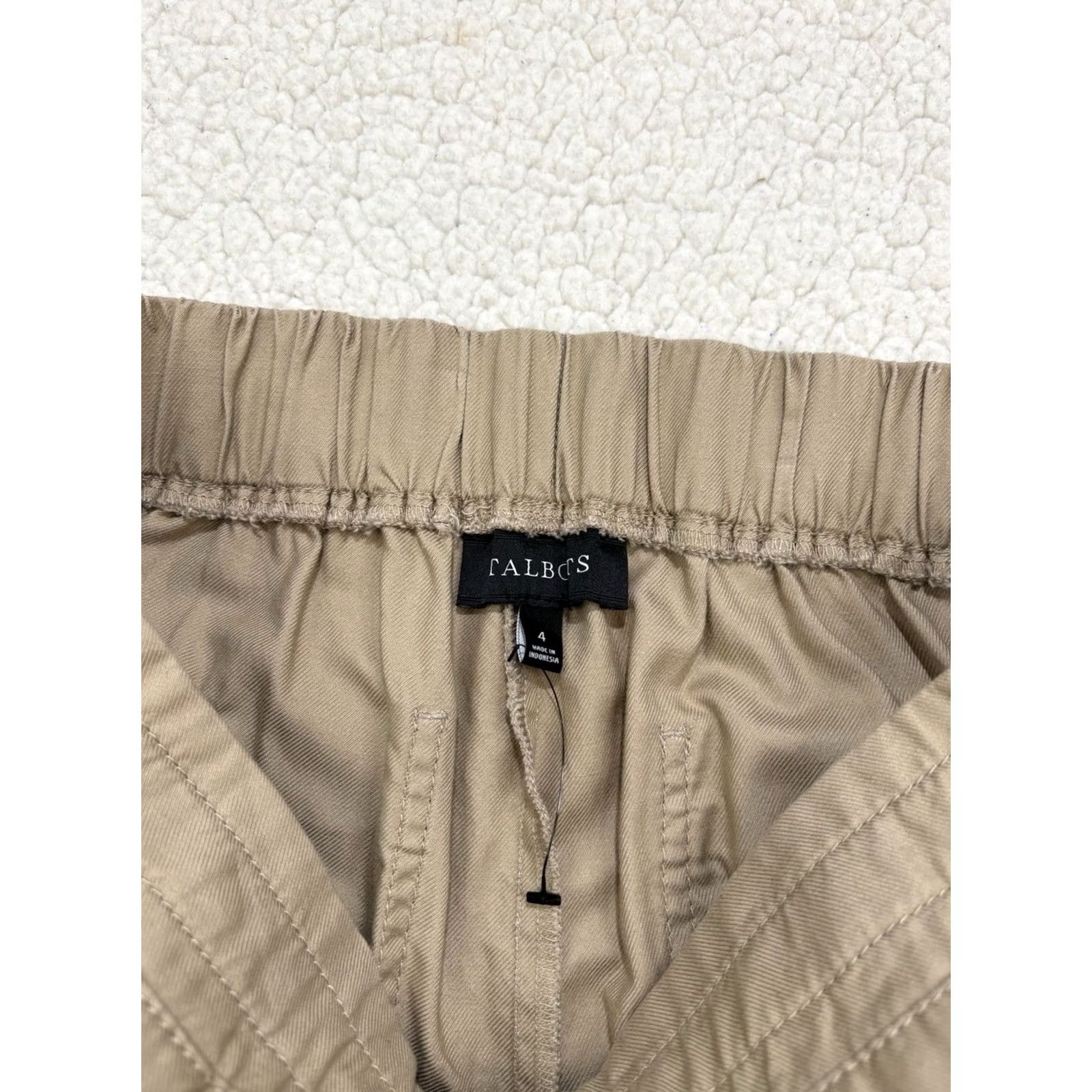 Talbots Talbots Pants Jogger Size 4 Khaki Beige Stretch Waist Drawstring Casual Twill Pockets Elastic Womens Regular Size 27" / US 4 / IT 40 - 2 Thumbnail