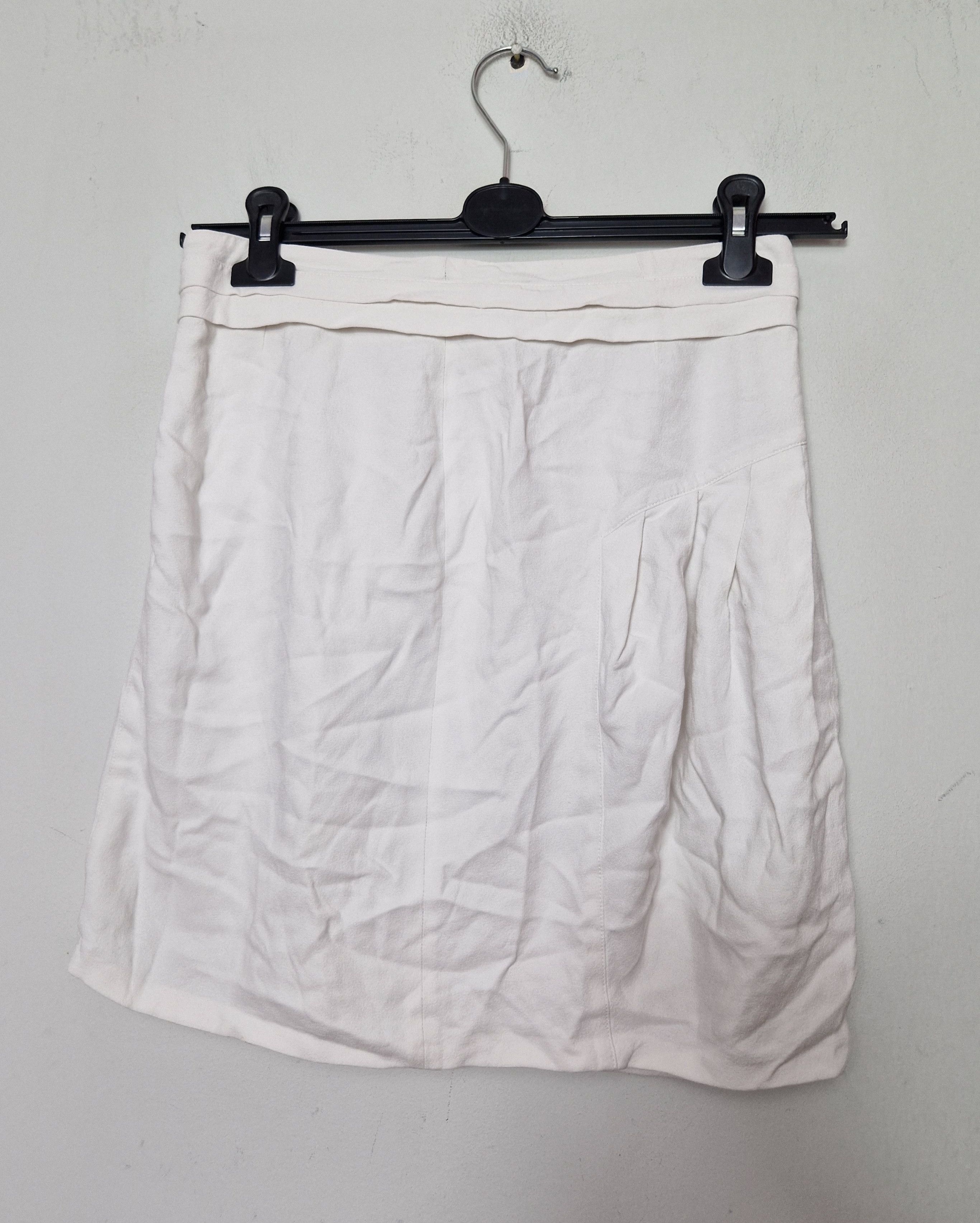 Dior Dior 100% silk white mini skirt Size 26" / US 2 / IT 38 - 8 Thumbnail