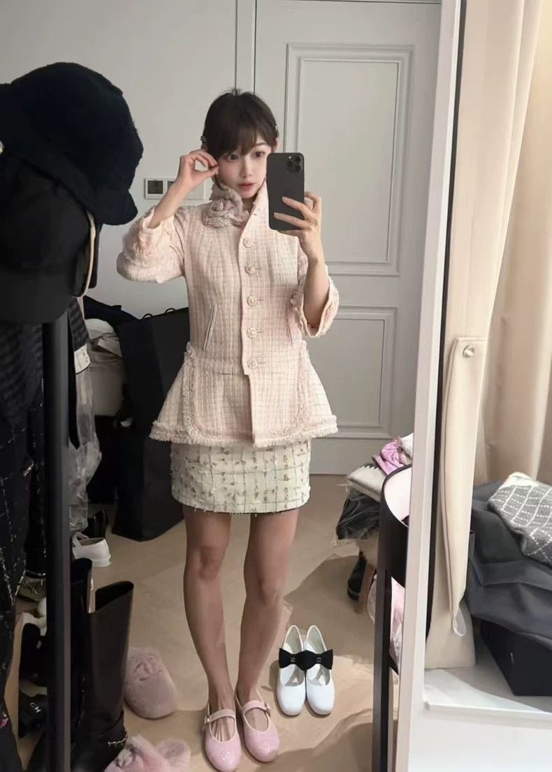 Chanel ChanelThe pink jacket of the Palace of Versailles 2503-Next Size XS / US 0-2 / IT 36-38 - 8 Thumbnail