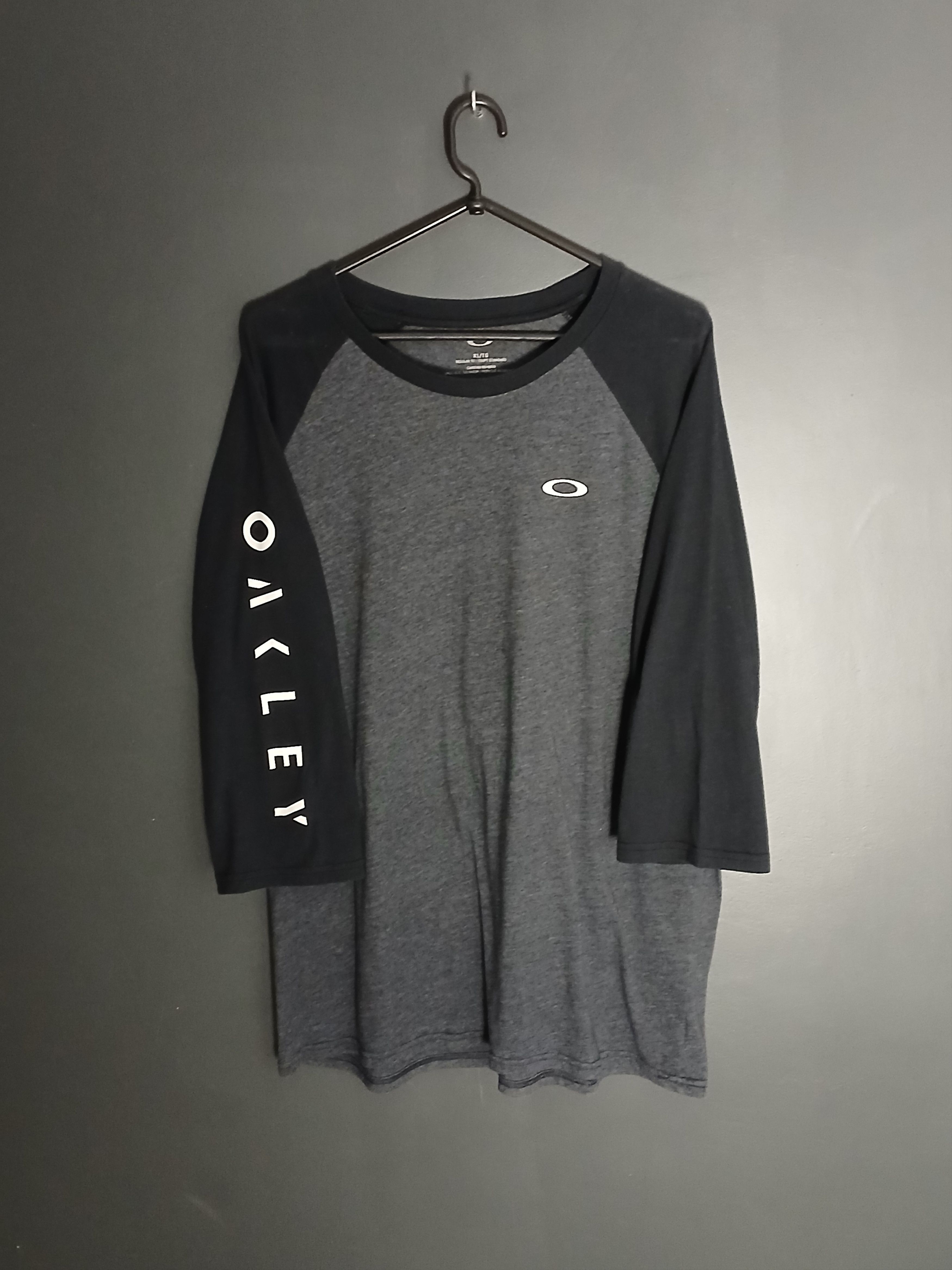 Oakley Oakley T-Shirt Size US XL / EU 56 / 4 - 1 Thumbnail