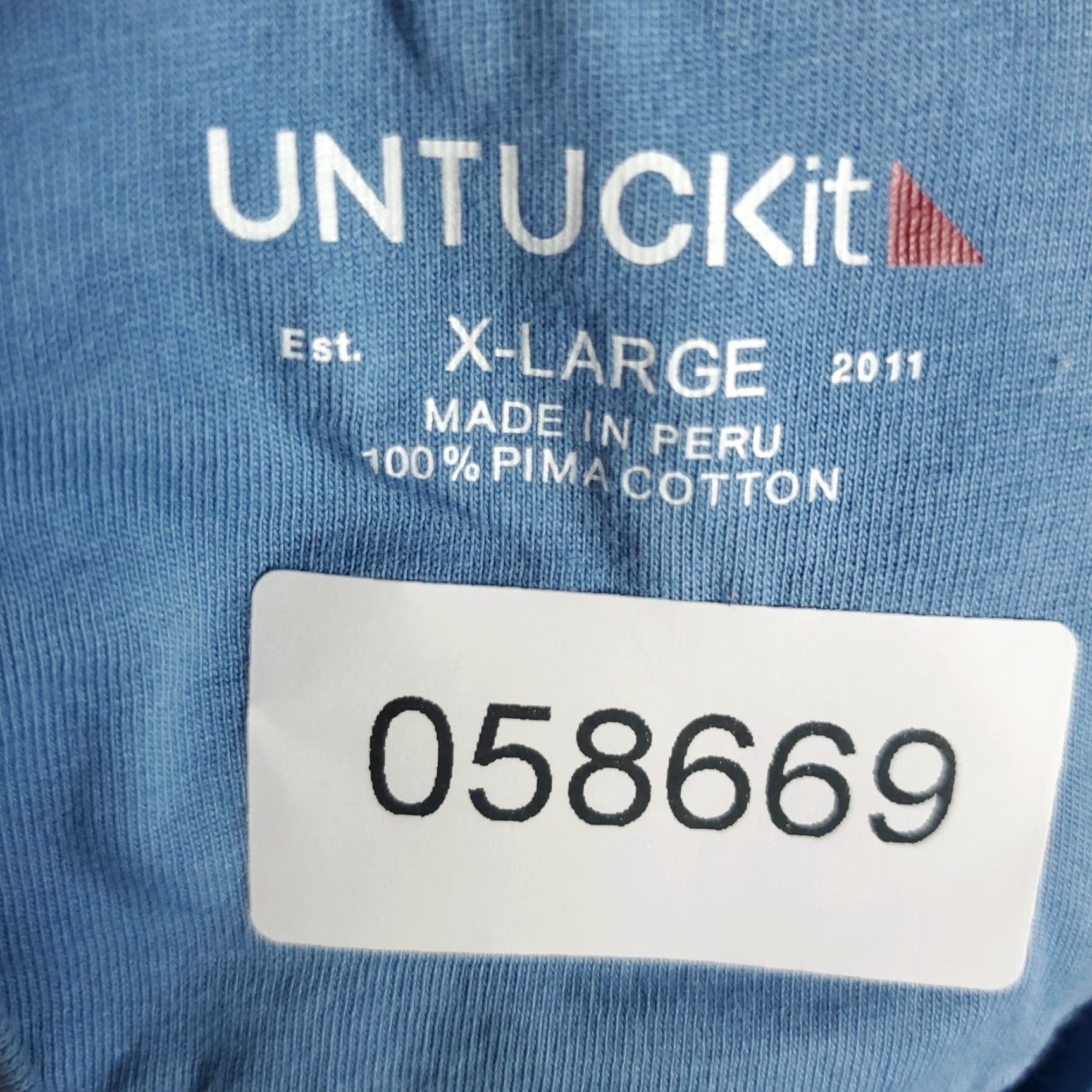 UNTUCKit UNTUCKit Blue Henley Long Sleeve T-Shirt Men's Size XL Casual Modern Sports Size US XL / EU 56 / 4 - 8 Thumbnail