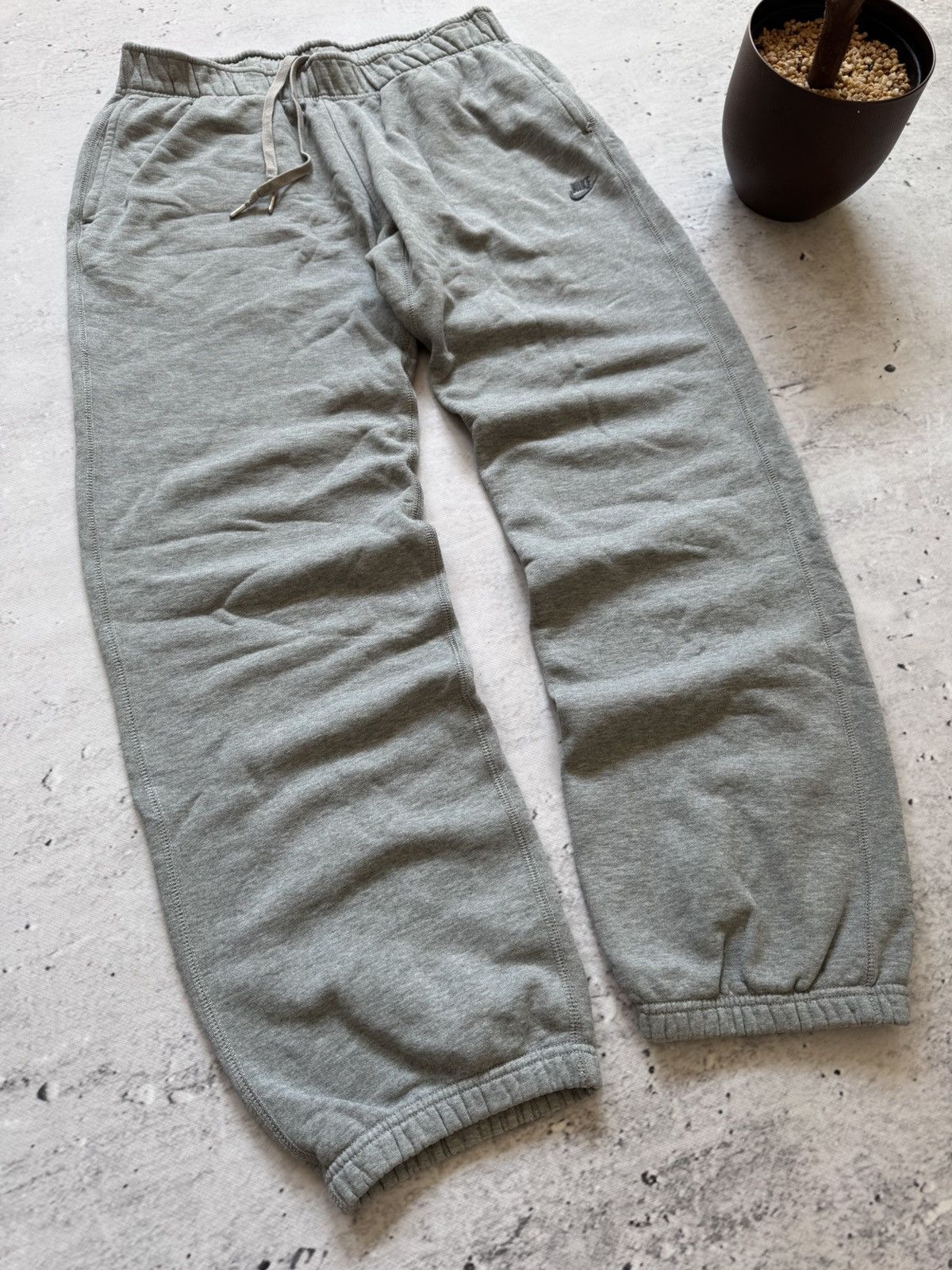 Nike × Vintage NIKE VINTAGE Y2K OVERSIZE BAGGY FIT PANTS SWEATPANTS Size US 34 / EU 50 - 2 Thumbnail