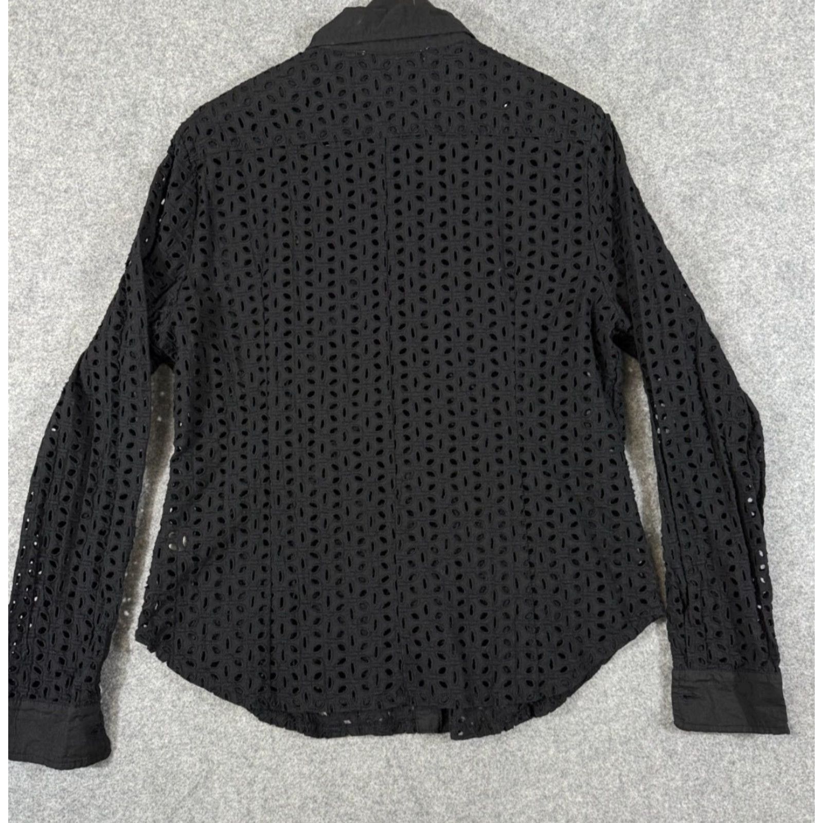 Boston Proper VINTAGE Boston Proper Lattice Shirt Womens 18 Black Cotton Button Up Eyelet Embroidered Long Sleeve Size XXL / US 16-18 / IT 52-54 - 7 Thumbnail