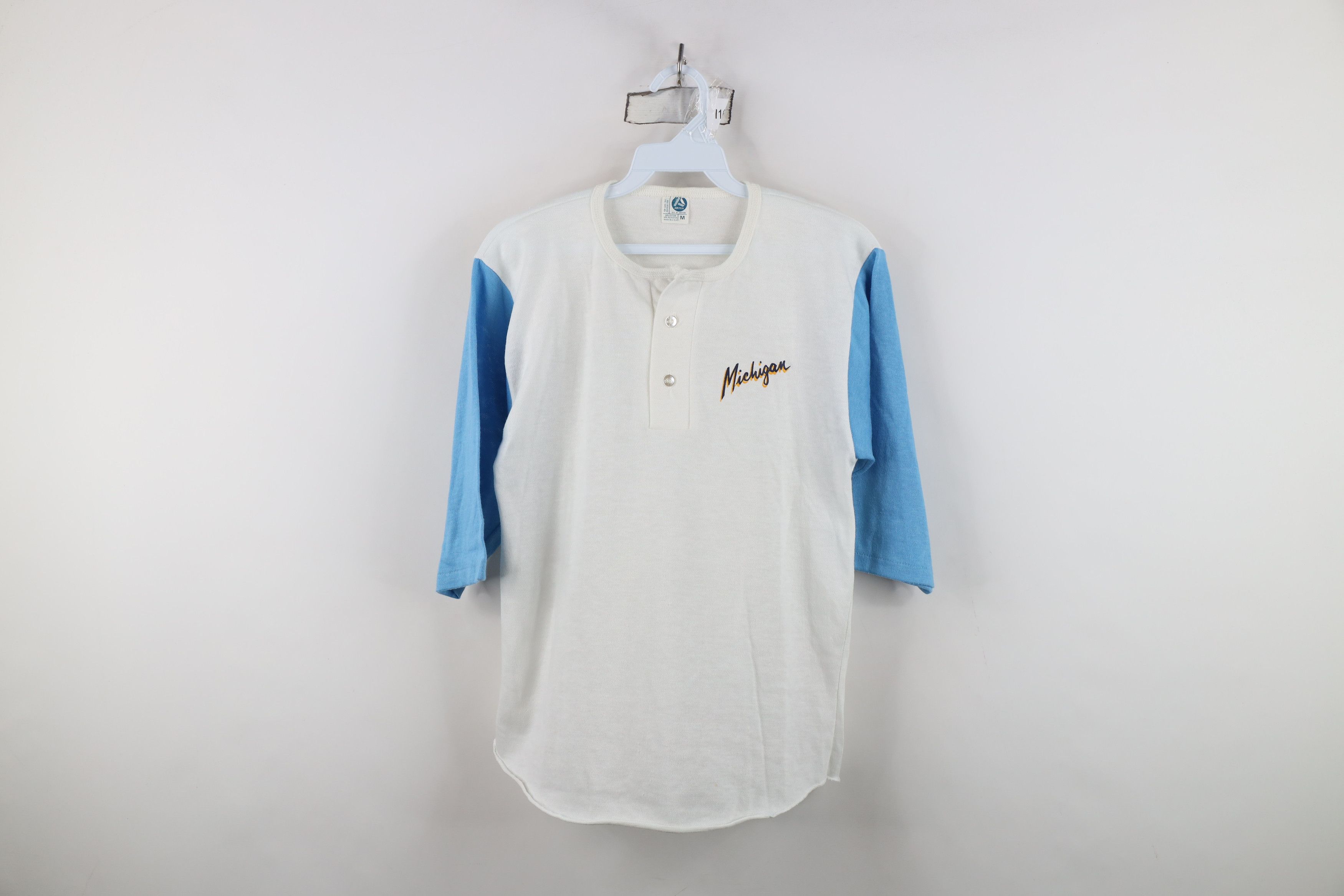 Vintage Vintage 70s University of Michigan 3/4 Sleeve Raglan T-Shirt Size M / US 6-8 / IT 42-44 - 1 Thumbnail