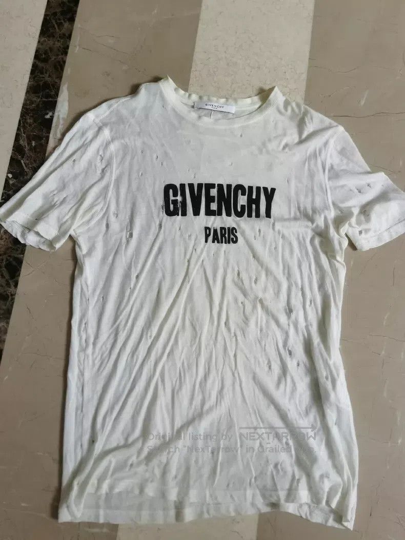 Givenchy Givenchy Hole Short Sleeve T-Shirt Size US XS / EU 42 / 0 - 1 Thumbnail