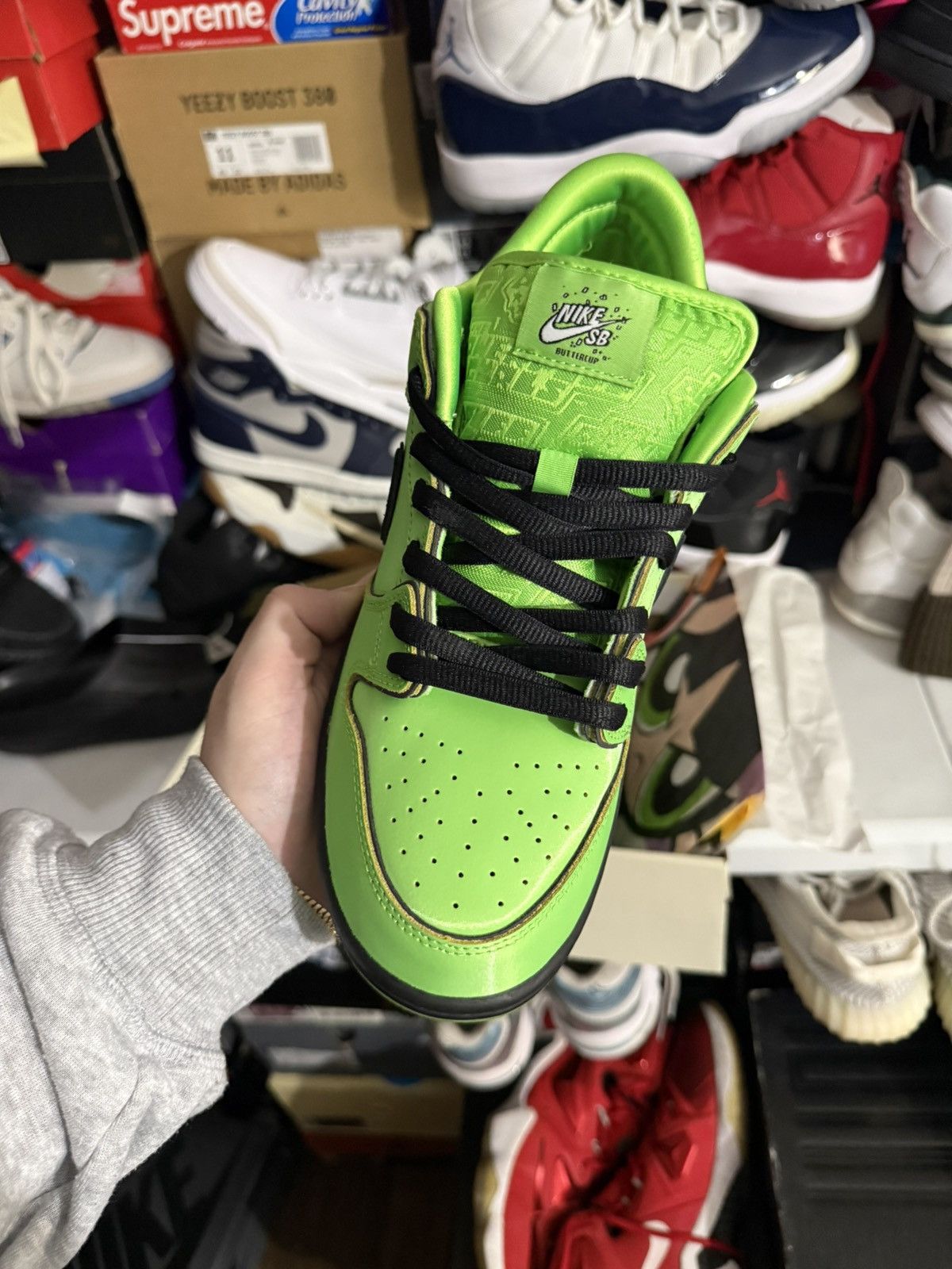 Nike Nike dunk low sb powerpuff butter cup sz 8.5 Size US 8.5 / EU 41-42 - 2 Thumbnail