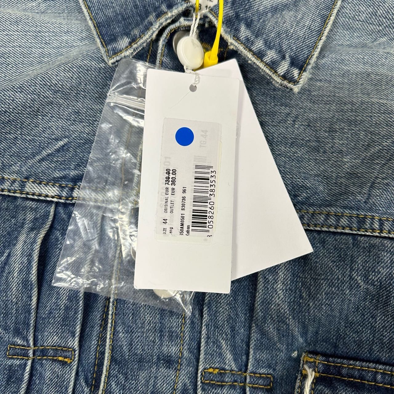 Maison Margiela Maison Margiela Deconstruct the denim jacket 2501-Nextarrow Size US S / EU 44-46 / 1 - 4 Thumbnail