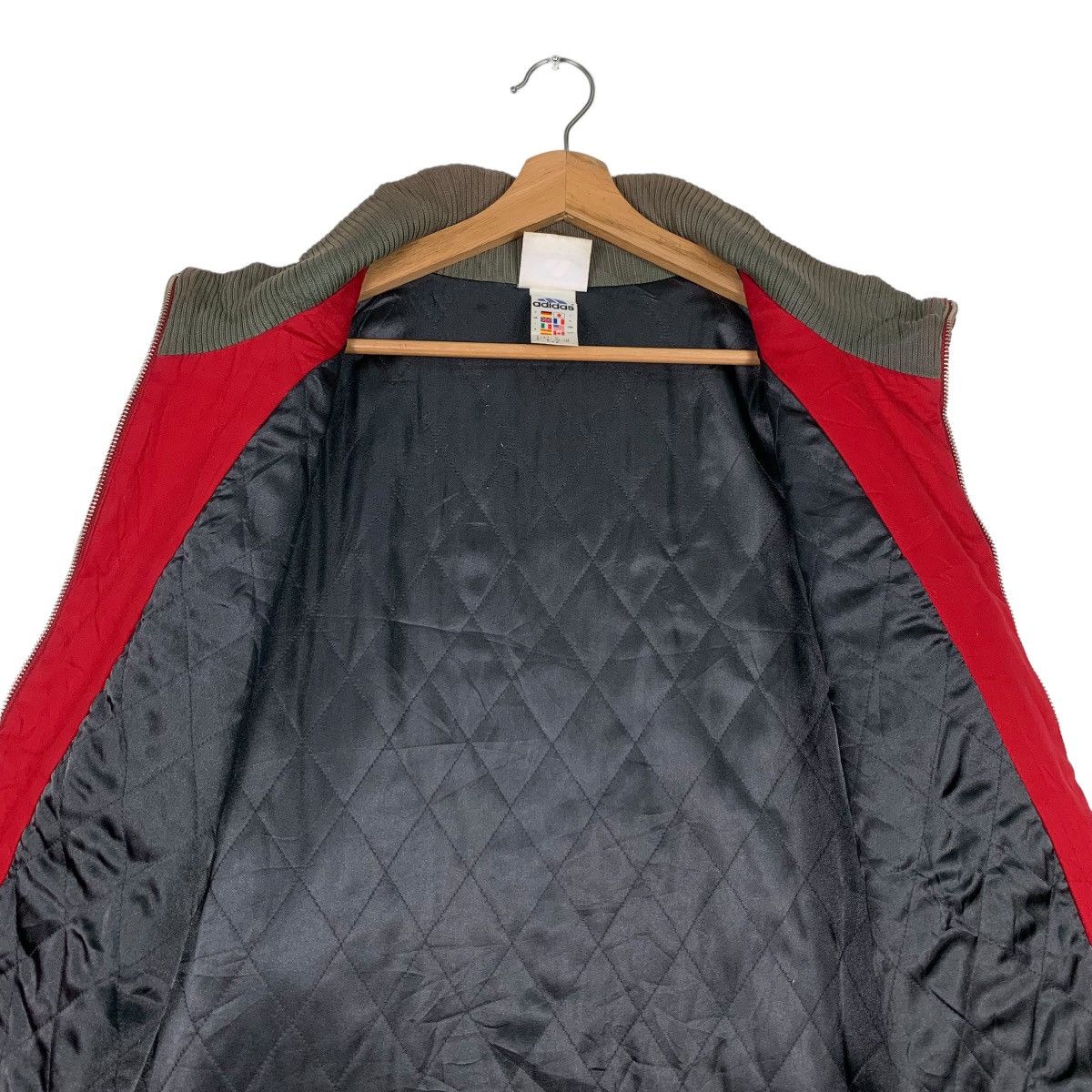 Adidas ADIDAS Red Jacket #0537-C25 Size US XL / EU 56 / 4 - 12 Thumbnail