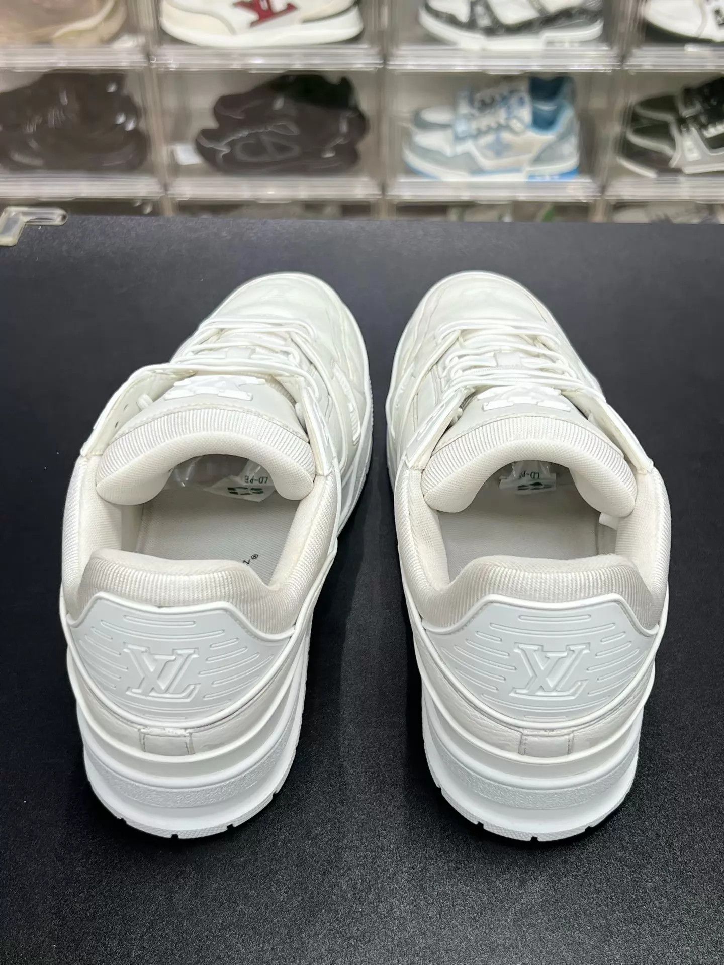 Louis Vuitton LV TRAINER White Floral Monogram UK9/43 Size US 10 / EU 43 - 7 Thumbnail