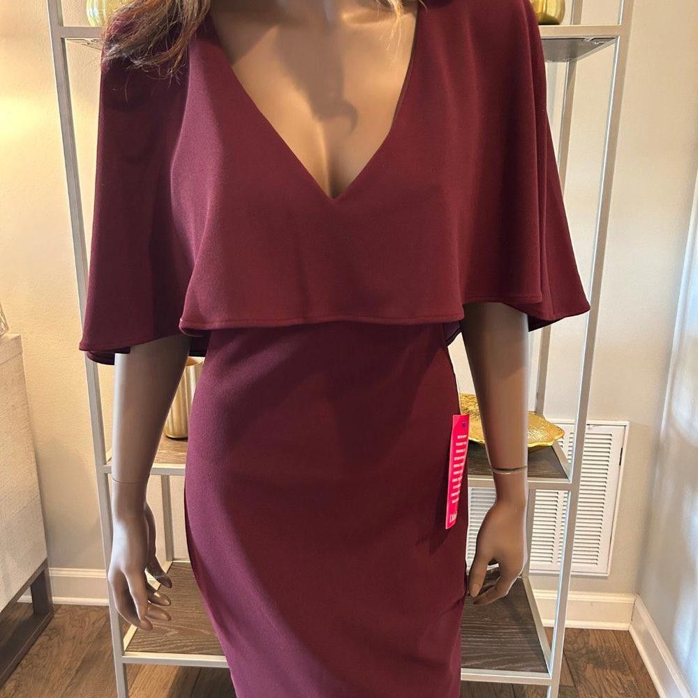 Designer Belle Badgley Mischka Plum Cape Deep V Dress Size XS / US 0-2 / IT 36-38 - 2 Thumbnail
