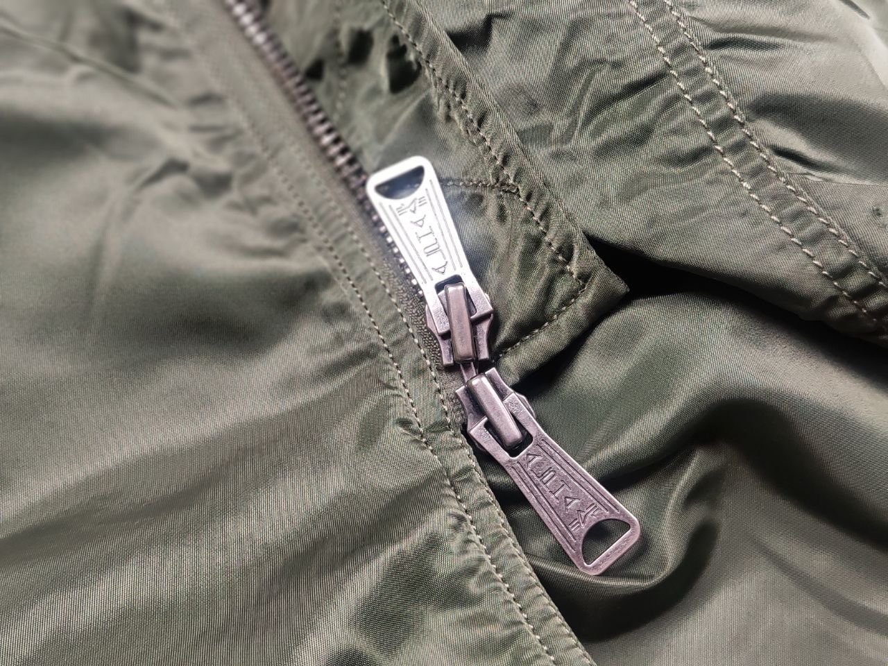 Alpha Industries Alpha Industries MA-1 Long green Military Bomber Jacket Size US M / EU 48-50 / 2 - 18 Thumbnail