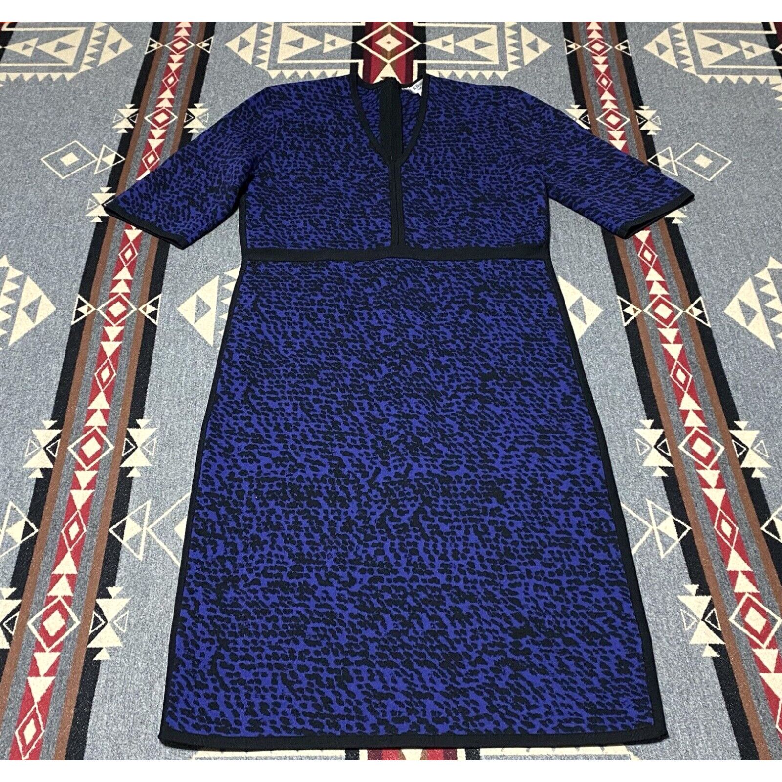 image of Vintage L.k. Bennett London Dr Tipa Thick Knit Half Sleeve Dress Blue Black Size M T48 in White, Wo