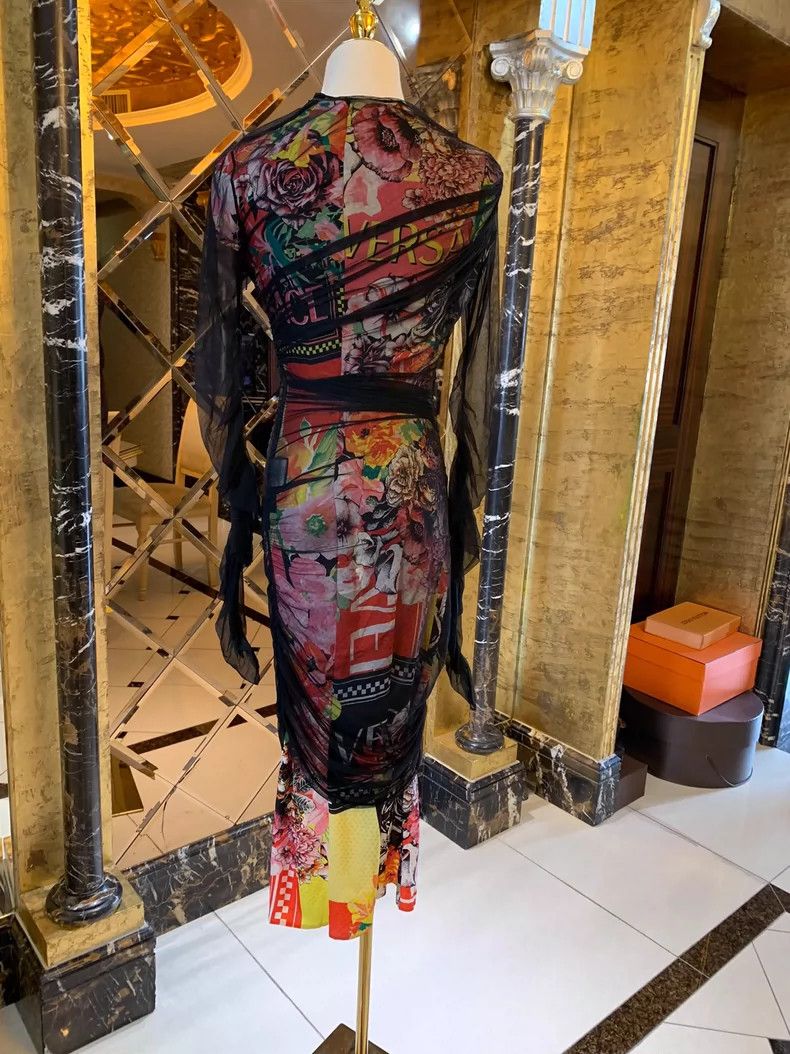 Versace Versace Two-piece dress dress Size M / US 6-8 / IT 42-44 - 5 Thumbnail
