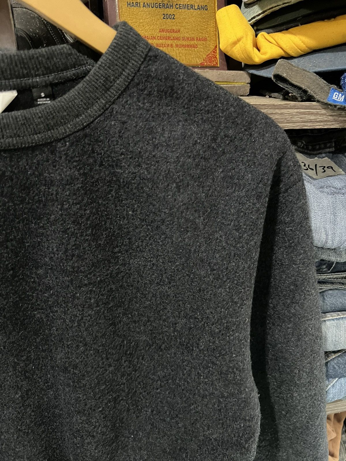 Lemaire × Uniqlo 🔥Uniqlo U Lemaire Mohair Cropped Crewneck Sweatshirt Size US S / EU 44-46 / 1 - 6 Thumbnail
